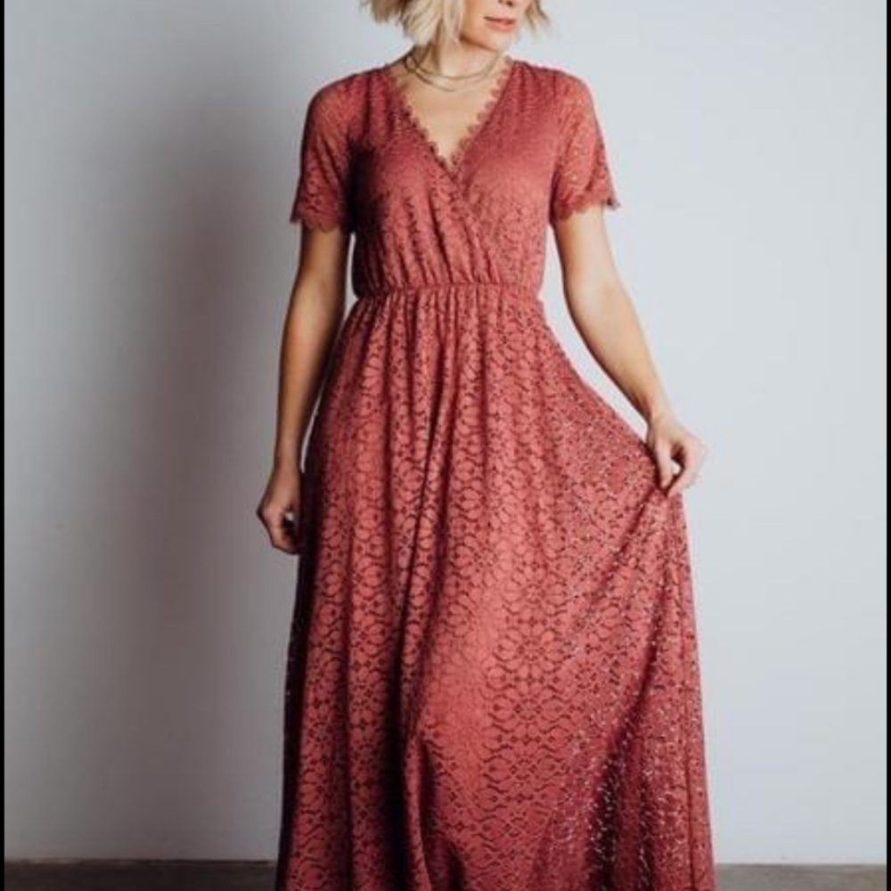 Baltic Born Venice Lace Maxi Dress| Color: Berry| Size: XL BRAND NEW, NEVER WORN